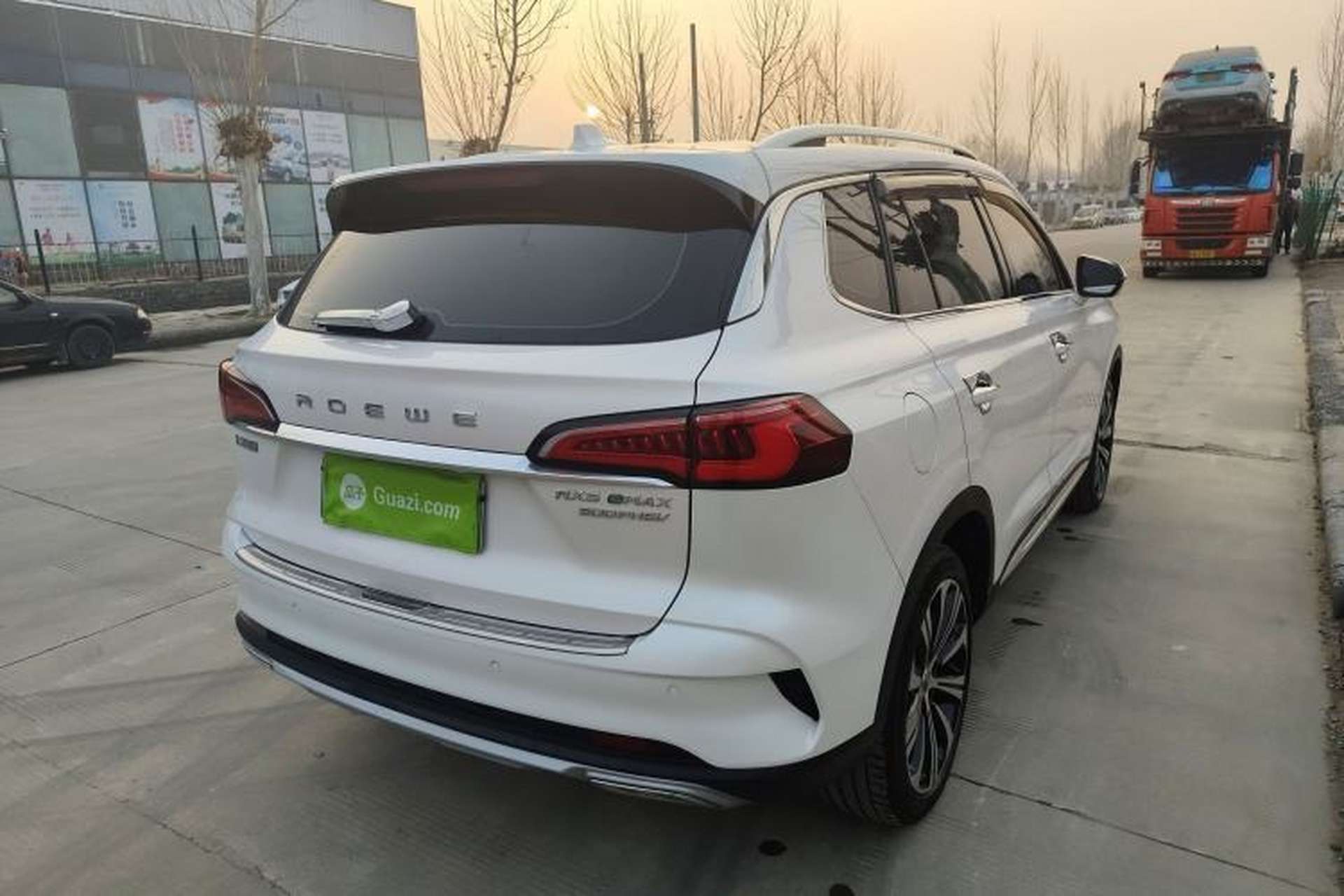 Used Roewe RX5 eMAX 2020 500 PHEV Premium Smart Cabin Rear Right 45 Deg