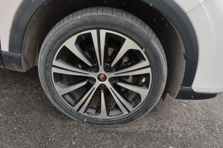 Used Roewe RX5 eMAX 2020 500 PHEV Premium Smart Cabin Right Front Wheel Hub