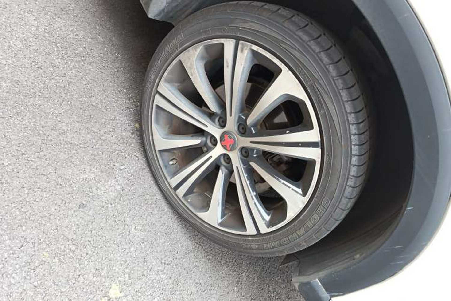 Used Roewe RX5 eMAX 2020 500 PHEV Smart Cabin Flagship Edition Right Front Wheel Hub