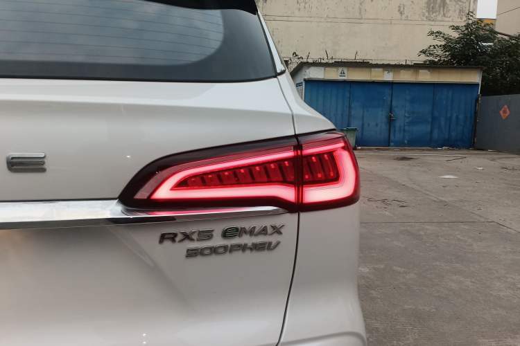 Used Roewe RX5 eMAX 2020 500 PHEV Premium Smart Cabin Right Rear Taillight