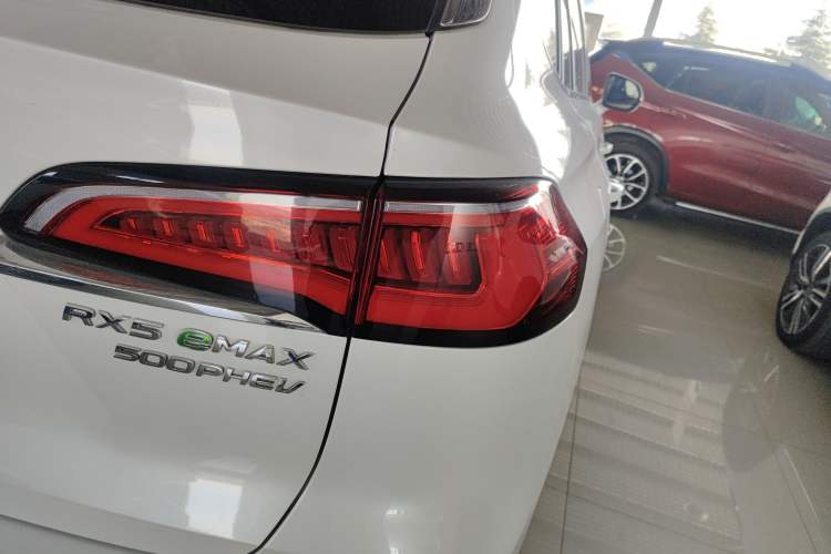 Used Roewe RX5 eMAX 2020 500 PHEV 4G-Connected Luxury Edition Right Rear Taillight