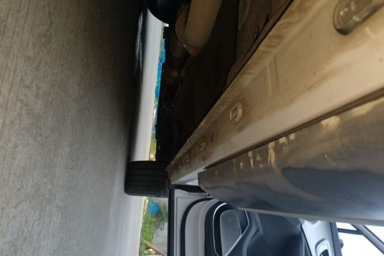 Used Roewe RX5 eMAX 2020 500 PHEV Premium Smart Cabin Right Side Sill