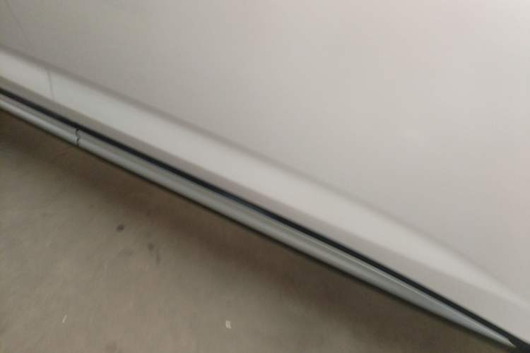Used Roewe RX5 eMAX 2020 500 PHEV 4G-Connected Luxury Edition Right Side Sill