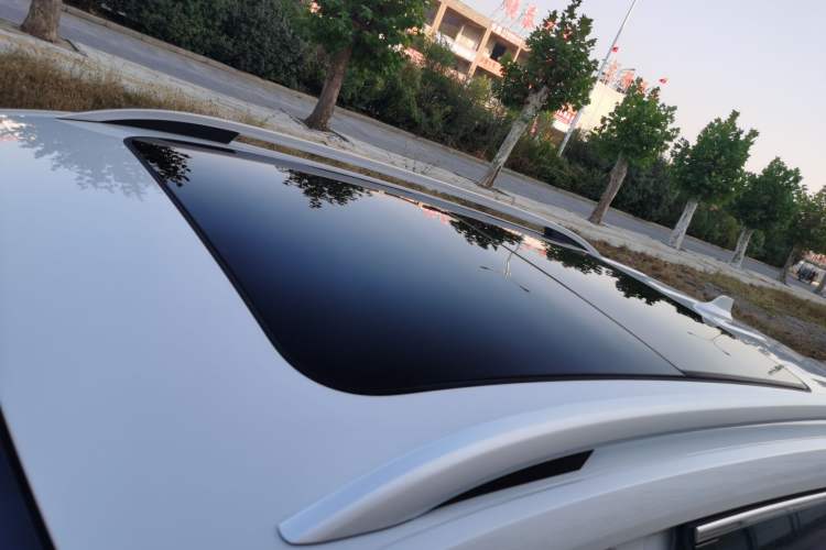 Used Roewe RX5 eMAX 2020 500 PHEV Smart Cabin Flagship Edition Roof