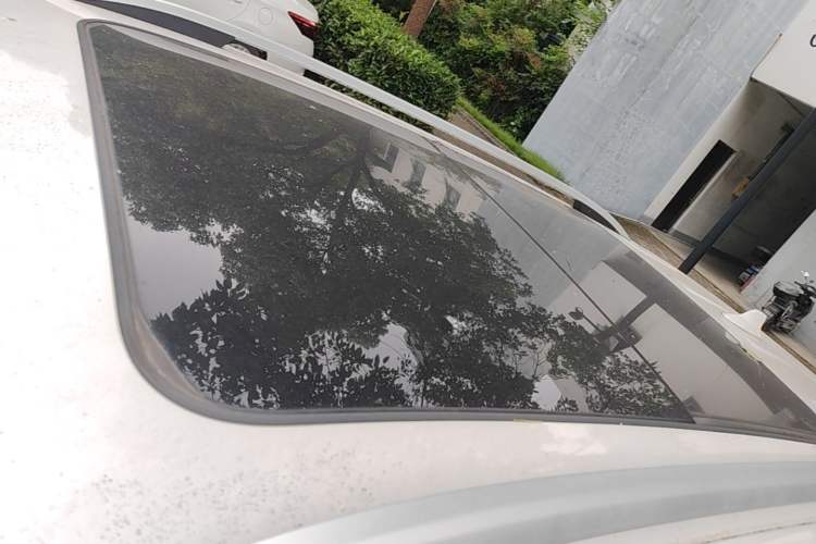 Used Roewe RX5 eMAX 2020 500 PHEV Smart Cabin Flagship Edition Roof
