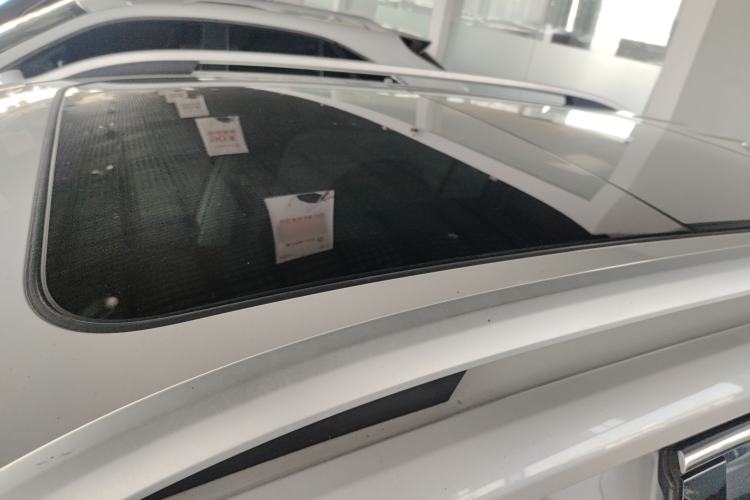 Used Roewe RX5 eMAX 2020 500 PHEV 4G-Connected Luxury Edition Roof