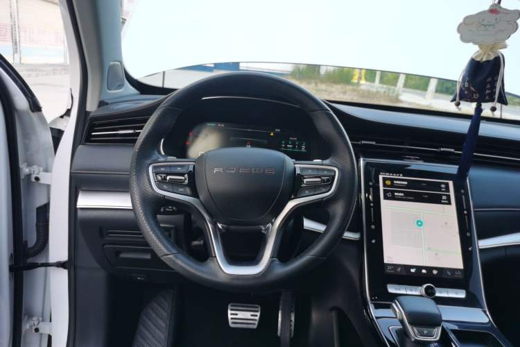 Used Roewe RX5 eMAX 2020 500 PHEV Smart Cabin Flagship Edition Steering Wheel