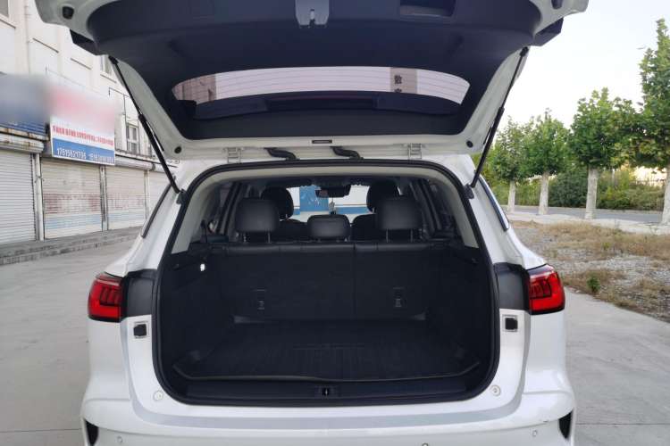 Used Roewe RX5 eMAX 2020 500 PHEV Smart Cabin Flagship Edition Trunk