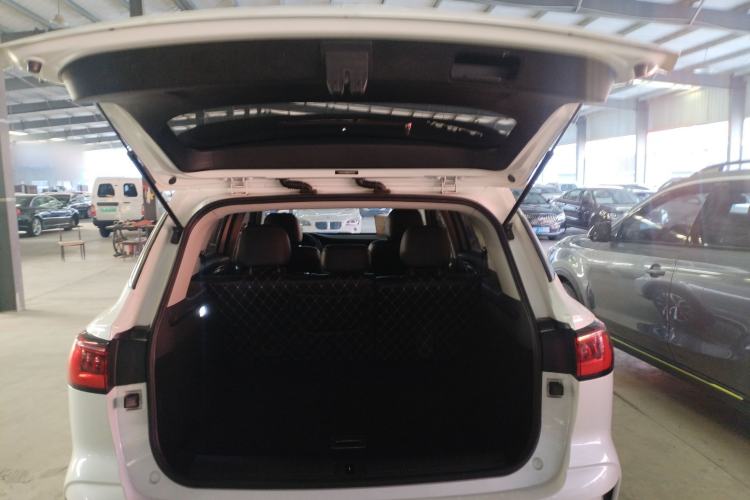 Used Roewe RX5 eMAX 2020 500 PHEV 4G-Connected Luxury Edition Trunk