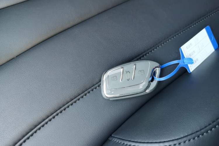 Used Roewe RX5 eMAX 2020 500 PHEV Smart Cabin Flagship Edition Vehicle Key