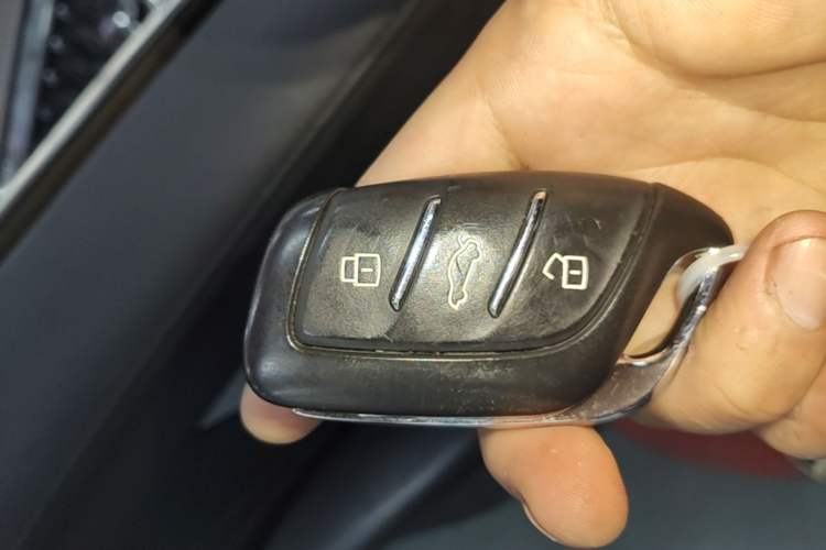 Used Roewe RX5 eMAX 2020 500 PHEV Smart Cabin Flagship Edition Vehicle Key