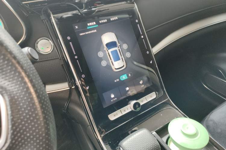 Used Roewe RX5 eMAX 2020 500 PHEV Smart Cabin Flagship Edition Audio And AC Panel