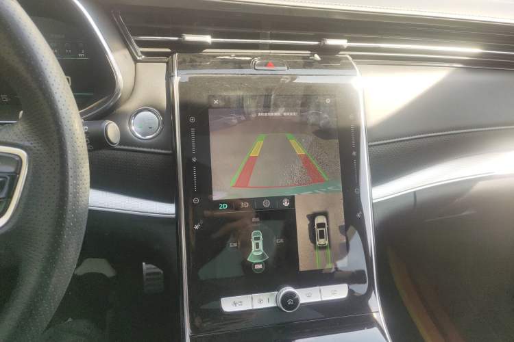 Used Roewe RX5 eMAX 2020 500 PHEV Smart Cabin Flagship Edition Audio And AC Panel