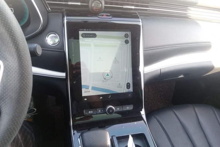 Used Roewe RX5 eMAX 2020 500 PHEV 4G-Connected Luxury Edition Audio And AC Panel