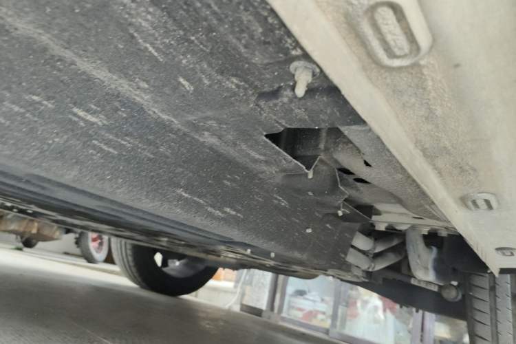Used Roewe RX5 eMAX 2020 500 PHEV Smart Cabin Flagship Edition Chassis Rear Left