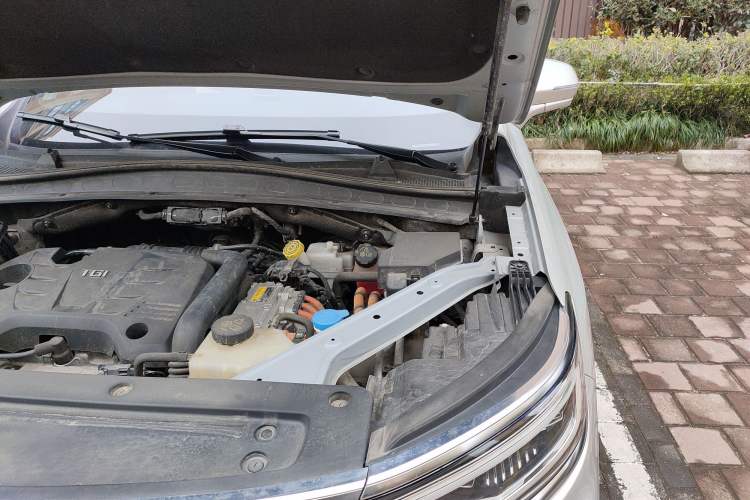 Used Roewe RX5 eMAX 2020 500 PHEV Smart Cabin Flagship Edition Engine Bay Left