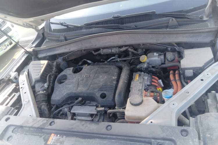 Used Roewe RX5 eMAX 2020 500 PHEV 4G-Connected Luxury Edition Engine Bay