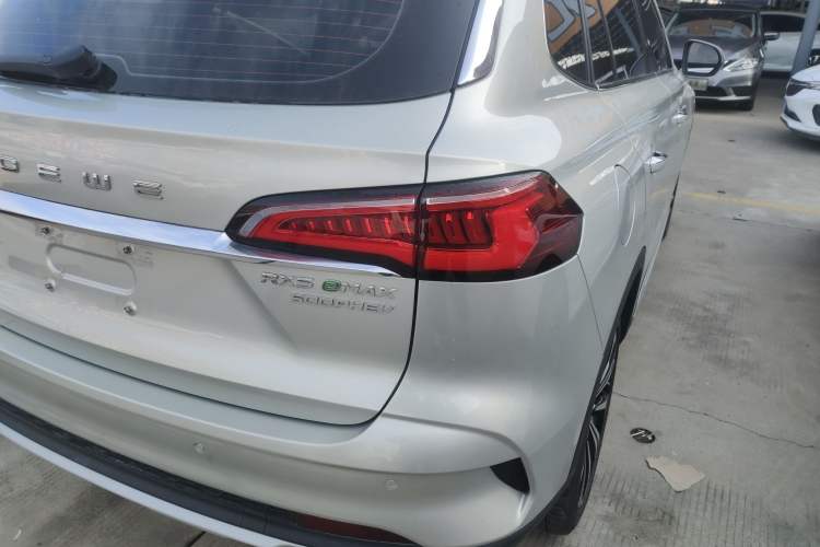 Used Roewe RX5 eMAX 2020 500 PHEV Smart Cabin Flagship Edition Exterior 6