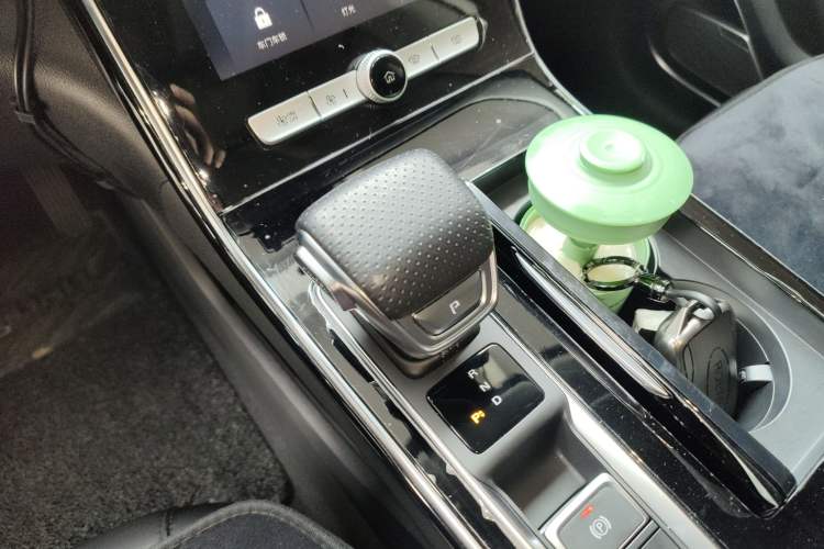 Used Roewe RX5 eMAX 2020 500 PHEV Smart Cabin Flagship Edition Gear Lever