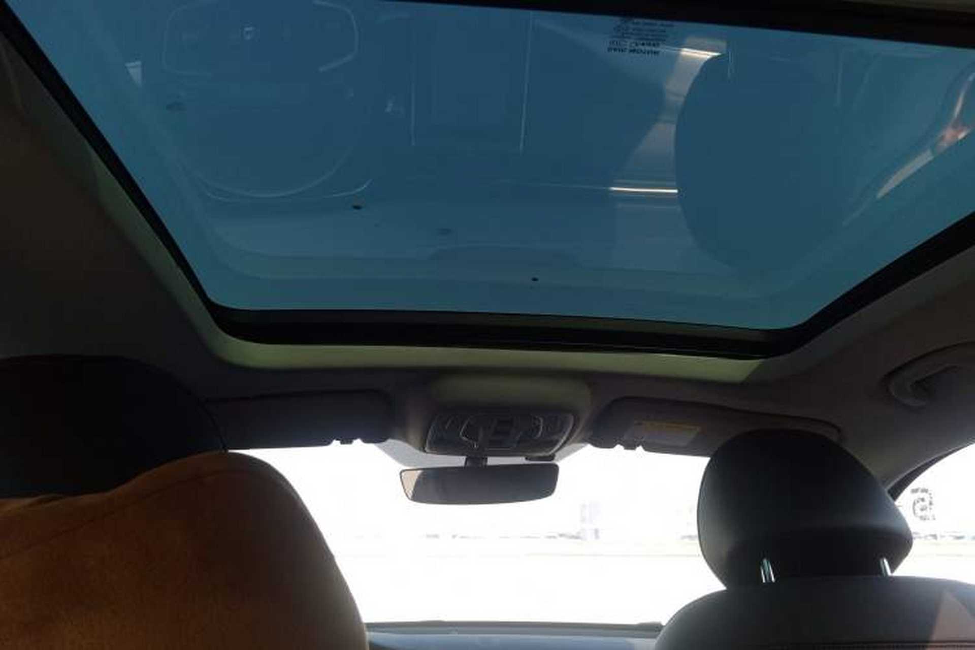 Used Roewe RX5 eMAX 2020 500 PHEV 4G-Connected Luxury Edition Headliner