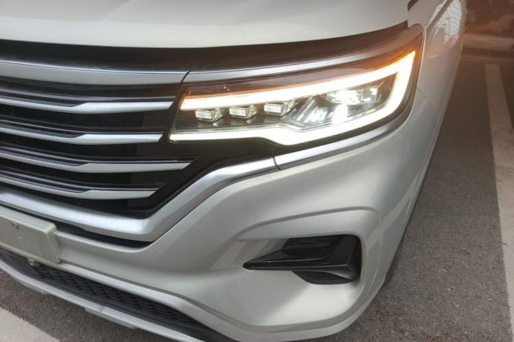 Used Roewe RX5 eMAX 2020 500 PHEV 4G-Connected Luxury Edition Left Front Headlight