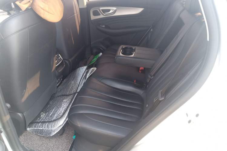Used Roewe RX5 eMAX 2020 500 PHEV 4G-Connected Luxury Edition Left Rear Seat