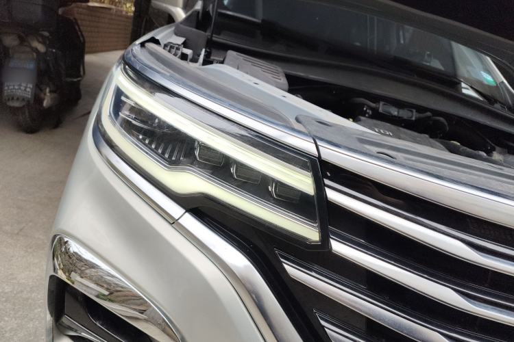 Used Roewe RX5 eMAX 2020 500 PHEV Smart Cabin Flagship Edition Right Front Headlight