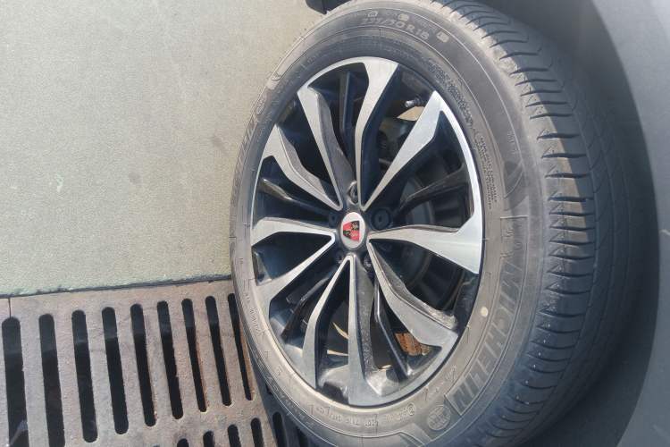 Used Roewe RX5 eMAX 2020 500 PHEV 4G-Connected Luxury Edition Right Rear Wheel Hub