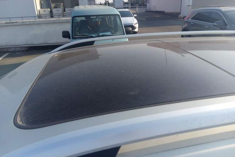 Used Roewe RX5 eMAX 2020 500 PHEV 4G-Connected Luxury Edition Roof