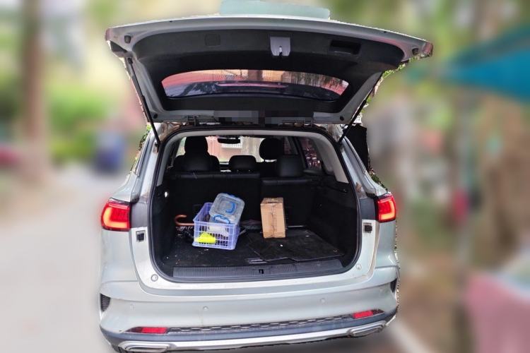 Used Roewe RX5 eMAX 2020 500 PHEV 4G-Connected Luxury Edition Trunk