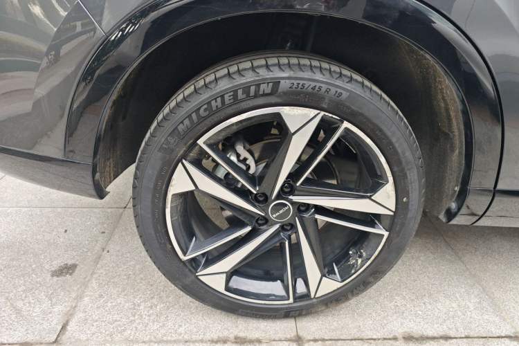 Used Roewe RX5 eMAX 2022 1.5T PHEV Fearless Deluxe Edition Exterior 8
