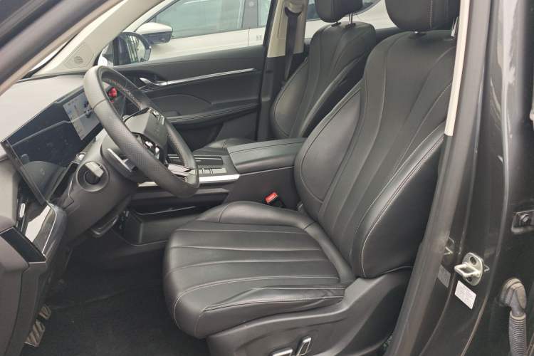 Used Roewe RX5 eMAX 2022 1.5T PHEV Fearless Deluxe Edition Left Front Seat