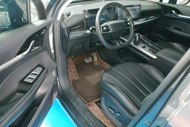 Used Roewe RX5 eMAX 2022 1.5T PHEV Fearless Prestige Edition Driver Seat