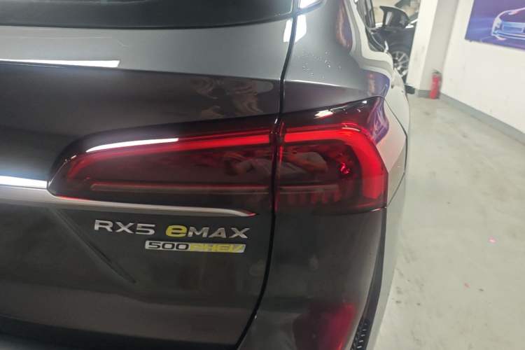 Used Roewe RX5 eMAX 2022 1.5T PHEV Fearless Prestige Edition Exterior 3