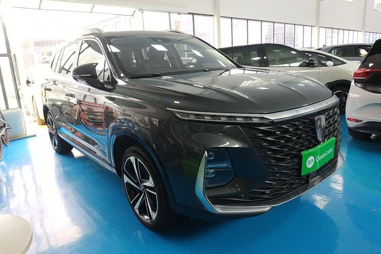 Used Roewe RX5 eMAX 2022 1.5T PHEV Fearless Prestige Edition Front Right 45 Deg
