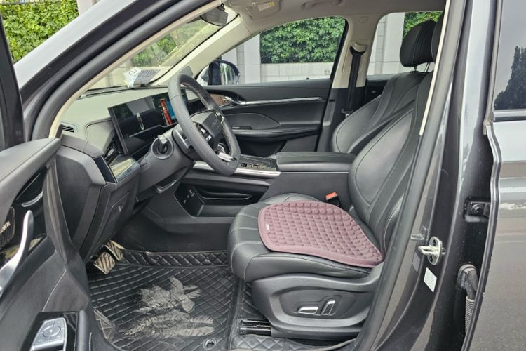 Used Roewe RX5 eMAX 2022 1.5T PHEV Fearless Prestige Edition Left Front Seat