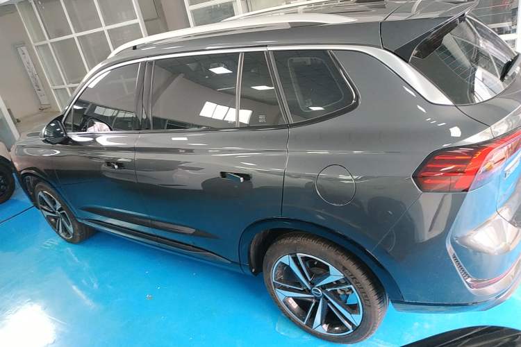 Used Roewe RX5 eMAX 2022 1.5T PHEV Fearless Prestige Edition Left Side