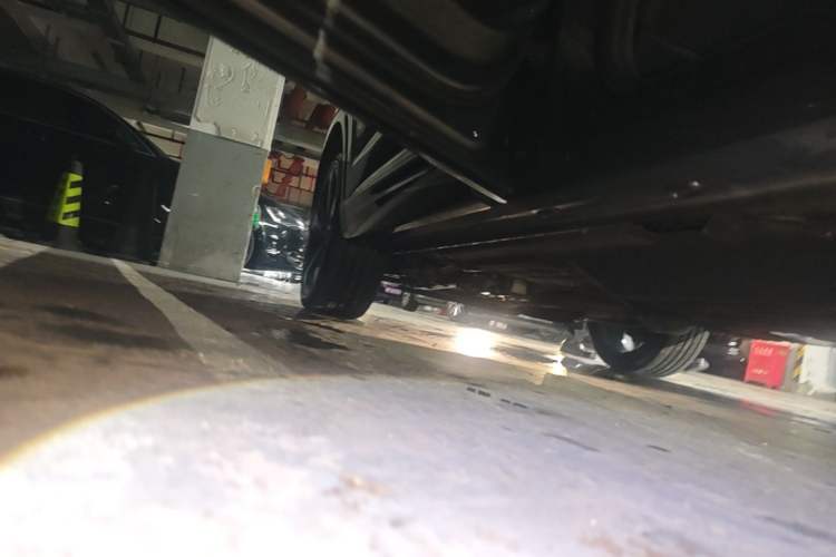 Used Roewe RX5 eMAX 2022 1.5T PHEV Fearless Prestige Edition Left Side Sill