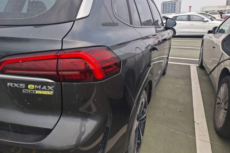 Used Roewe RX5 eMAX 2022 1.5T PHEV Fearless Prestige Edition Right Rear Taillight