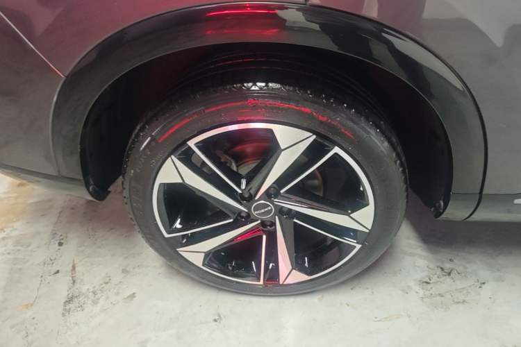 Used Roewe RX5 eMAX 2022 1.5T PHEV Fearless Prestige Edition Right Rear Wheel Hub