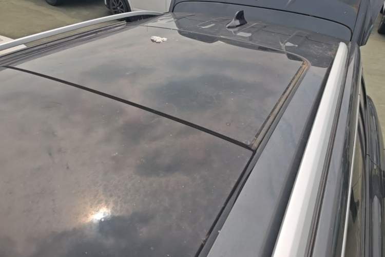 Used Roewe RX5 eMAX 2022 1.5T PHEV Fearless Prestige Edition Roof