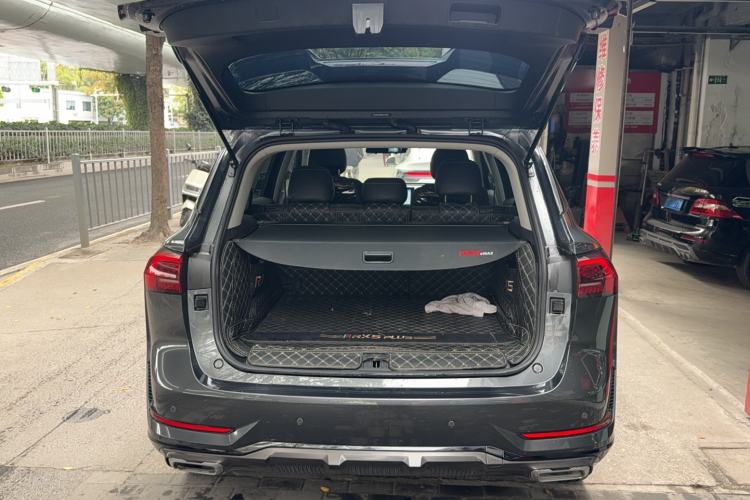 Used Roewe RX5 eMAX 2022 1.5T PHEV Fearless Deluxe Edition Trunk