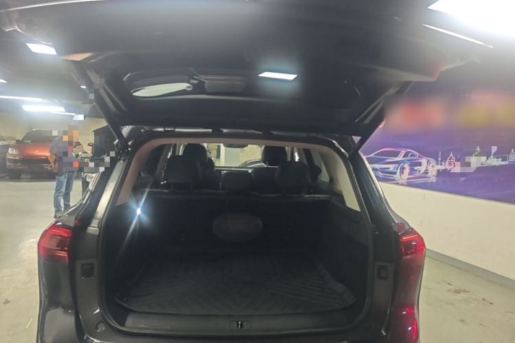 Used Roewe RX5 eMAX 2022 1.5T PHEV Fearless Prestige Edition Trunk