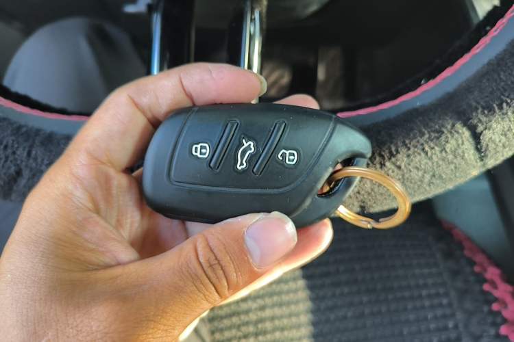 Used Roewe RX5 eMAX 2022 1.5T PHEV Fearless Prestige Edition Vehicle Key