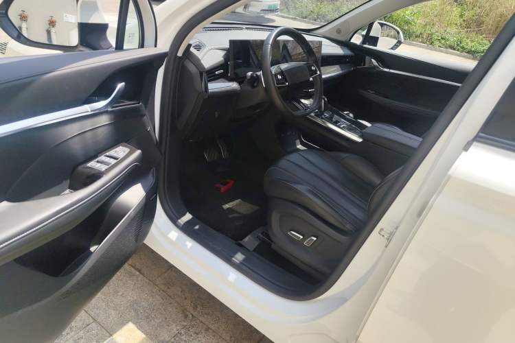 Used Roewe RX5 eMAX 2022 1.5T PHEV Fearless Deluxe Edition Driver Seat