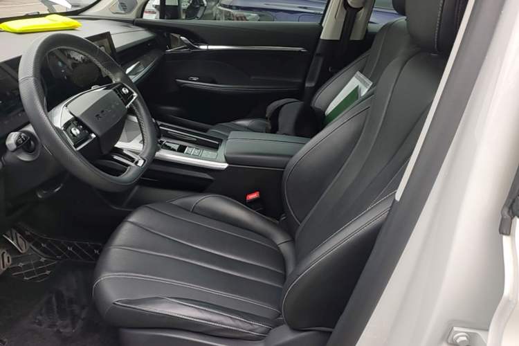 Used Roewe RX5 eMAX 2022 1.5T PHEV Fearless Prestige Edition Left Front Seat