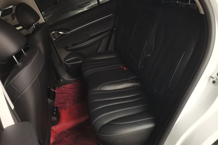 Used Roewe RX5 eMAX 2022 1.5T PHEV Fearless Deluxe Edition Left Rear Seat