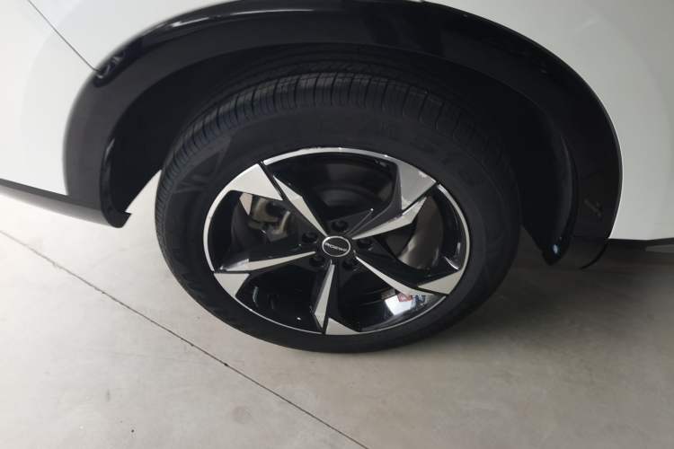 Used Roewe RX5 eMAX 2022 1.5T PHEV Fearless Deluxe Edition Right Rear Wheel Hub