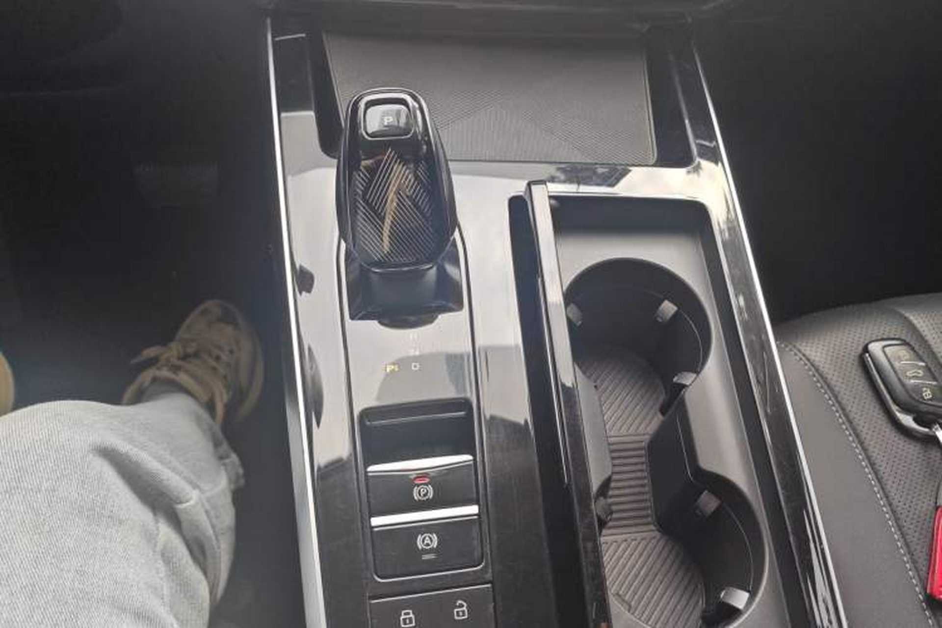 Used Roewe RX5 MAX 2022 1.5T Automatic Youwei Luxury Edition Gear Lever