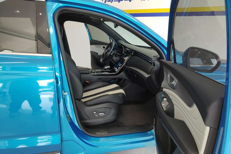 Used Roewe RX5 MAX 2019 400TGI Automatic All-Wheel Drive Smart Cabin Supreme Edition Right Front Seat